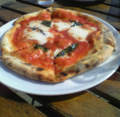 20060730pizzamarigaritajpg.jpg