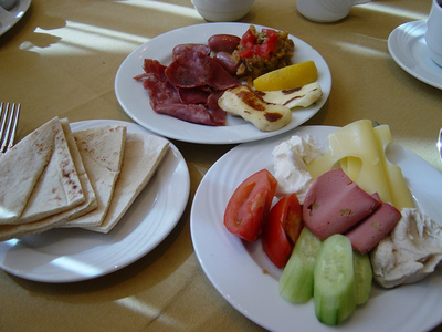 20060909breakfastinthehotel.jpg